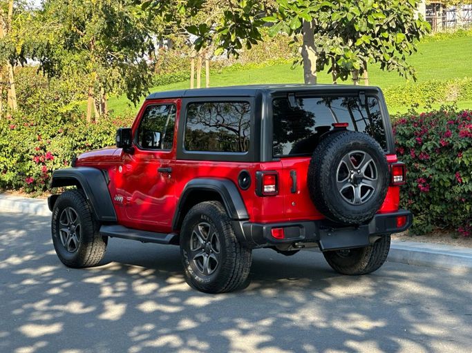 Подержанный Jeep Wrangler IV (JL), 3.6 л, 2018 в Аджмане от Abu Rashid Cars  Красный цвет. Other | AUTO.AE