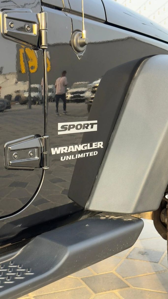 Подержанный Jeep Wrangler III (JK), 3.6 л, 2017 в Аджмане от Abu Rashid Cars  Черный цвет. GCC | AUTO.AE