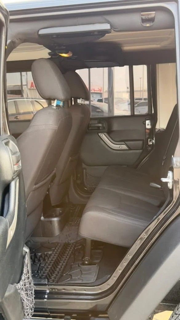 Подержанный Jeep Wrangler III (JK), 3.6 л, 2017 в Аджмане от Abu Rashid Cars  Черный цвет. Other | AUTO.AE