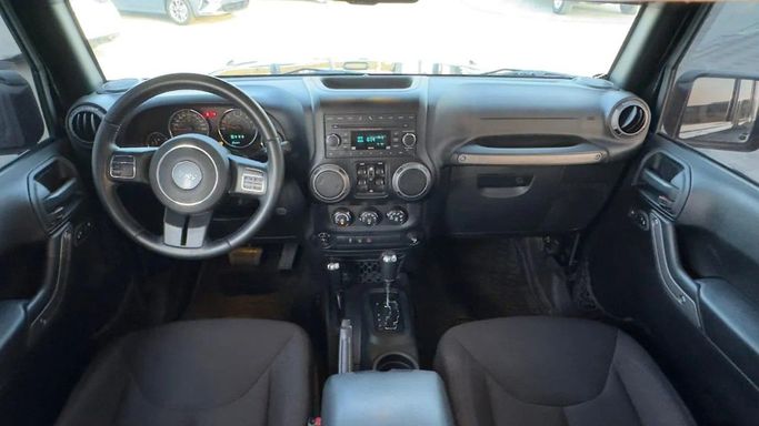 Подержанный Jeep Wrangler III (JK), 3.6 л, 2017 в Аджмане от Abu Rashid Cars  Черный цвет. Other | AUTO.AE