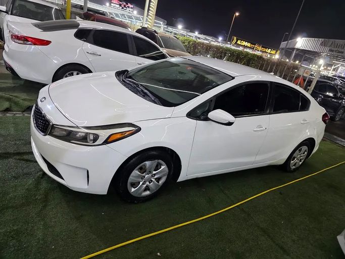 Подержанный Kia Forte II Рестайлинг, 2.0 л, 2017 в Аджмане от Horizon International Used Cars Белый цвет. Американская | AUTO.AE | Объявление #272071