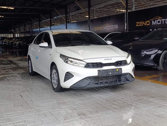 مستعملة Kia K3 II (السوق الصينية) فيس ليفت الثاني (السوق الصينية), 1.5 l, 2024 في في عجمان من Zeno Motors Fze، اللون أبيض. المواصفات الكورية | AUTO.AE