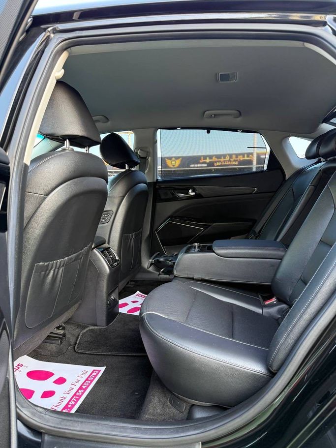 Подержанный Kia K7 YG (II) Рестайлинг, 3.0 л, 2021 в Аджмане от Syria Motors Черный цвет. Корейская | AUTO.AE