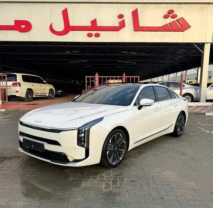 Used Kia K8 I Facelift, 3.5 l, 2025 in Ajman by CHANEL MOTORS, White color. Korean Specs | AUTO.AE