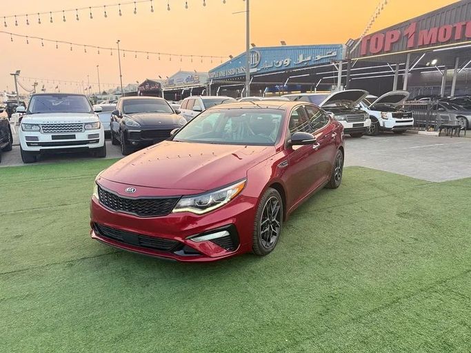 مستعملة Kia Optima شد الوجه IV, 2.0 l, 2019 في في عجمان من TOP 1 MOTORS، اللون أحمر. المواصفات الأمريكية | AUTO.AE