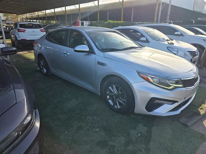 Подержанный Kia Optima IV Рестайлинг, 1.6 л, 2020 в Аджмане от Horizon International Used Cars Серебристый цвет. Американская | AUTO.AE | Объявление #272076
