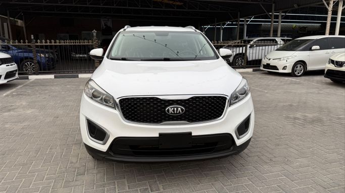 Used Kia Sorento III Prime Facelift, 2.4 l, 2018 in UAE, Ajman by SQOOR AL EMARAT, Black color. American Specs | AUTO.AE | Listing #295583