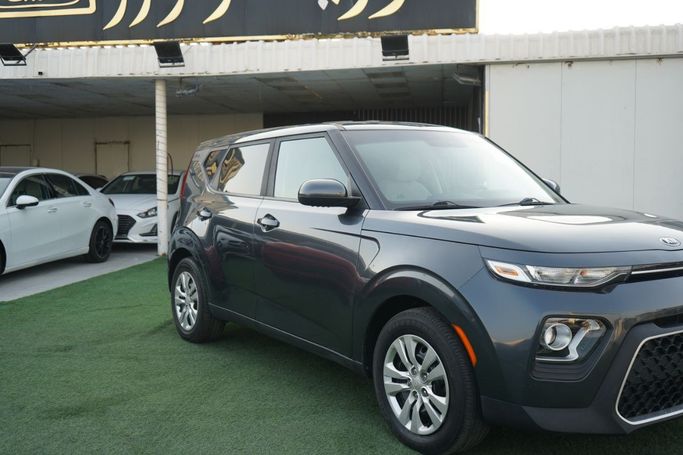 Подержанный Kia Soul III, 2.0 л, 2020 в Аджмане от Syria Motors Серый цвет.  | AUTO.AE