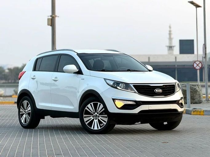 مستعملة Kia Sportage ثالثاً فيس ليفت, 2.4 l, 2016 في في عجمان من AL KHOBARA USED CARS TRD، اللون أبيض. مواصفات الخليج | AUTO.AE | إعلان #234440