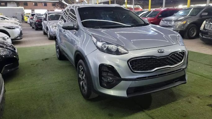 مستعملة Kia Sportage فيس ليفت IV, 2.0 l, 2020 في في عجمان من Horizon International Used Cars، اللون رمادي. مواصفات الخليج | AUTO.AE