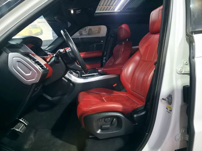 Подержанный Land Rover Range Rover Sport P340 II, 3.0 л, 2014 в Аджмане от Abu Rashid Cars  Белый цвет. GCC | AUTO.AE