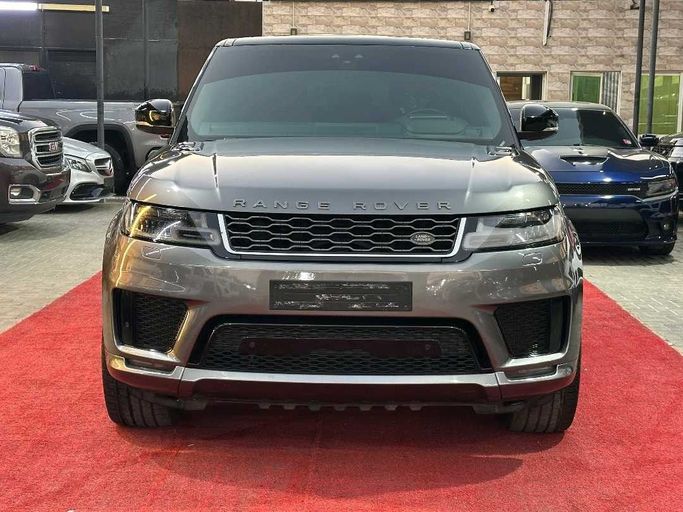 Подержанный Land Rover Range Rover Sport P340 II Рестайлинг, 3.0 л, 2018 в Аджмане от Al Jernas Used Cars Trading FZE Серый цвет. GCC | AUTO.AE
