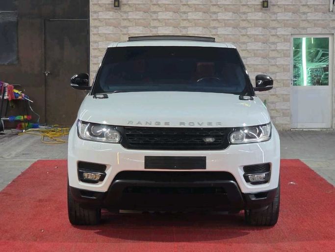 Подержанный Land Rover Range Rover Sport P340 II, 3.0 л, 2014 в Аджмане от Al Jernas Used Cars Trading FZE Белый цвет. GCC | AUTO.AE