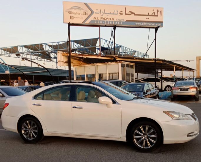 Подержанный Lexus ES 350 V, 3.5 л, 2008 в Аджмане от AL FAYHA CARS Белый цвет. GCC | AUTO.AE