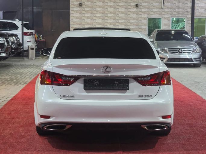 Подержанный Lexus GS 250 IV, 2.5 л, 2014 в Аджмане от Abu Rashid Cars  Белый цвет. GCC | AUTO.AE