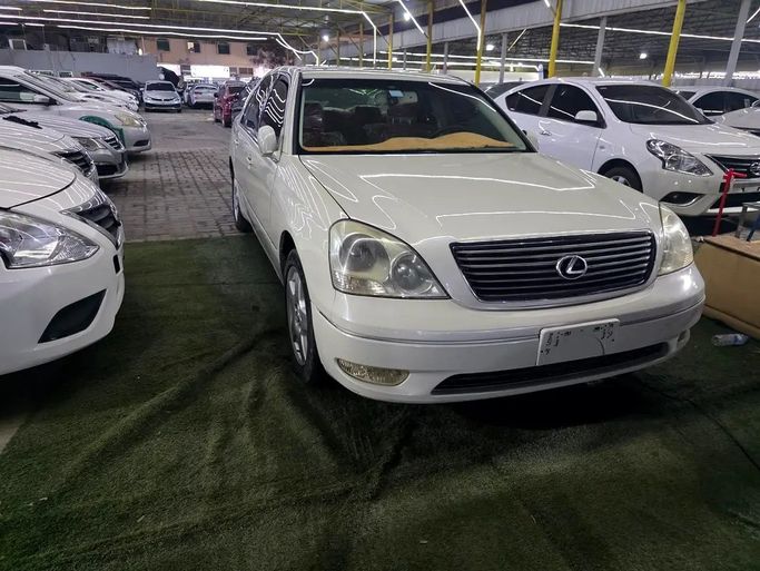 Подержанный Lexus LS 430 III, 4.3 л, 2002 в Аджмане от Horizon International Used Cars Белый цвет. Американская | AUTO.AE | Объявление #272102