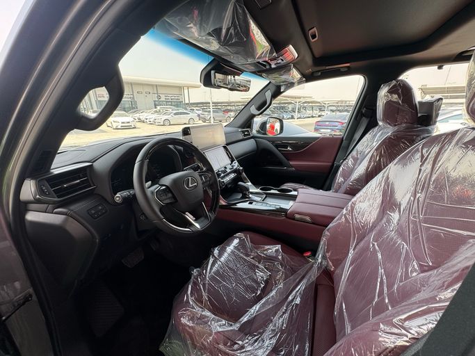 جديدة ⁦Lexus LX 700h رابعاً، 3.4 l، 2026⁩ في في الإمارات, عجمان من LIAM MOTORS، اللون لون آخر. مواصفات الخليج | AUTO.AE | إعلان #286447