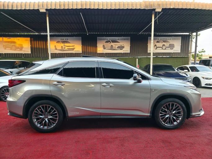 Used Lexus RX 450h IV Facelift, 3.5 l, 2019 in Ajman by Abu Rashid Cars , Golden color. GCC Specs | AUTO.AE