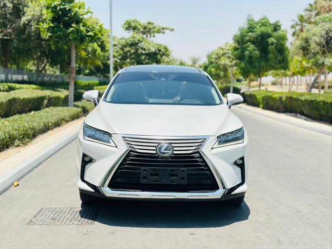 Used ⁦Lexus RX 350L IV, 3.5 l, 2018⁩ in UAE, Ajman by SHEIKH MORAD USED CARS, White color. GCC Specs | AUTO.AE | Listing #287908