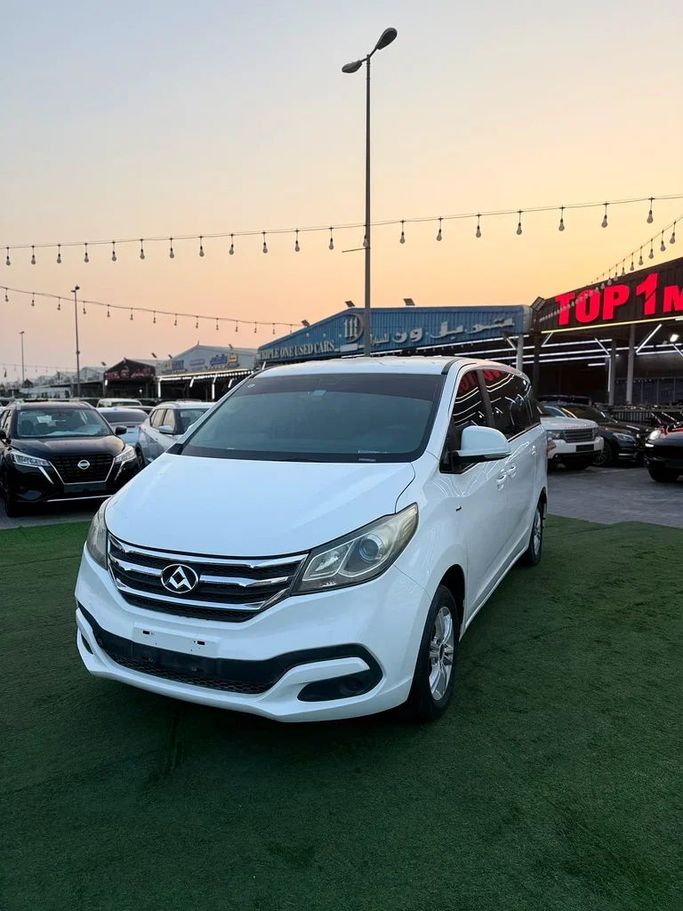 مستعملة Maxus G10 أنا شد الوجه, 2.0 l, 2018 في في عجمان من TOP 1 MOTORS، اللون أبيض. مواصفات الخليج | AUTO.AE