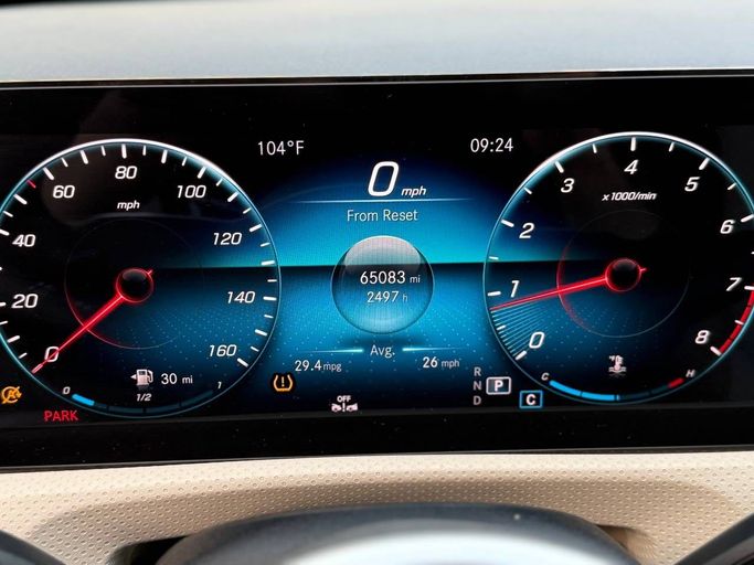 Подержанный Mercedes-Benz A-Class 220 IV (W177), 2.0 л, 2021 в Аджмане от Syria Motors Синий цвет.  | AUTO.AE