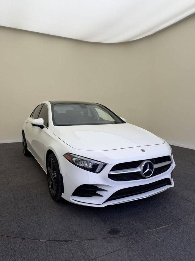 مستعملة Mercedes-Benz A-Class 220 IV (W177), 2.0 l, 2022 في في الإمارات, عجمان من FAST & TRUST LUXURY CAR، اللون أبيض. المواصفات الأمريكية | AUTO.AE | إعلان #276413