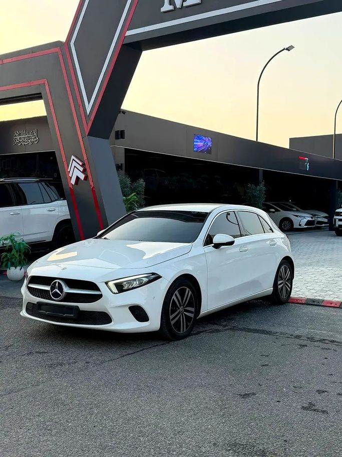Подержанный Mercedes-Benz A-Class 220 IV (W177), 2.0 л, 2021 в ОАЭ, Аджман от Damascus Motors  Белый цвет. Корейская | AUTO.AE | Объявление #278764