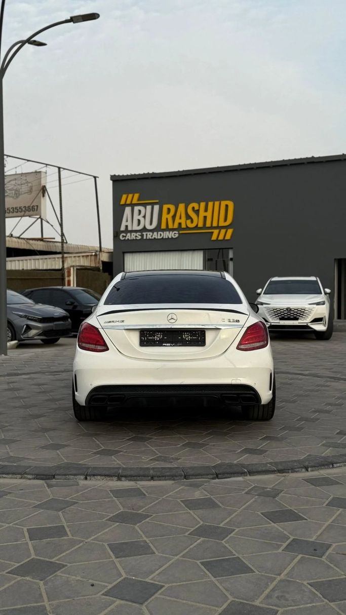 Used Mercedes-Benz C-Class AMG 63 AMG S IV (W205), 4.0 l, 2016 in Ajman by Abu Rashid Cars , White color. GCC Specs | AUTO.AE