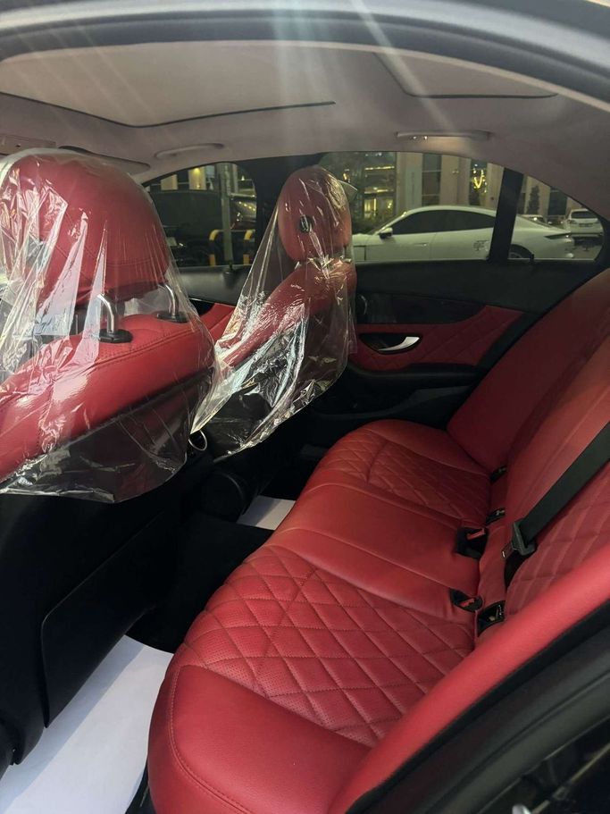 Used Mercedes-Benz C-Class 200 IV (W205) Facelift, 2.0 l, 2018 in Ajman, Black color. GCC Specs | AUTO.AE