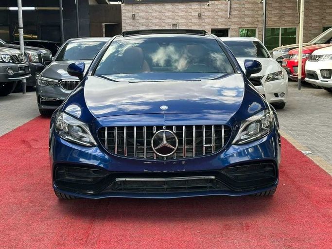 Подержанный Mercedes-Benz C-Class 300 IV (W205), 2.0 л, 2017 в Аджмане от Al Jernas Used Cars Trading FZE Синий цвет. Американская | AUTO.AE