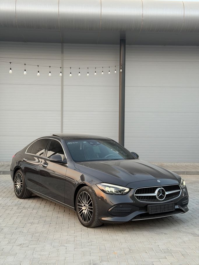 Подержанный Mercedes-Benz C-Class 300 V (W206), 2.0 л, 2024 в ОАЭ, Аджман от GREENLINE MOTORS Серый цвет. Корейская | AUTO.AE | Объявление #282698