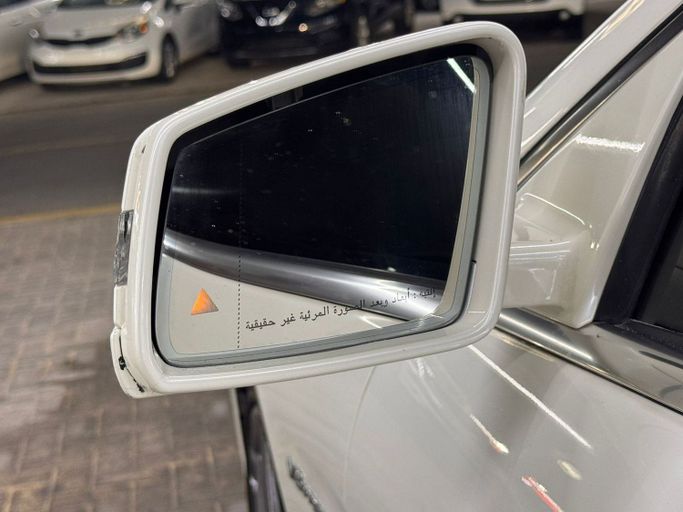 Used Mercedes-Benz CL-Class AMG 63 AMG II (C216) Facelift, 5.5 l, 2011 in Ajman by Auto Zone, White color. Other | AUTO.AE