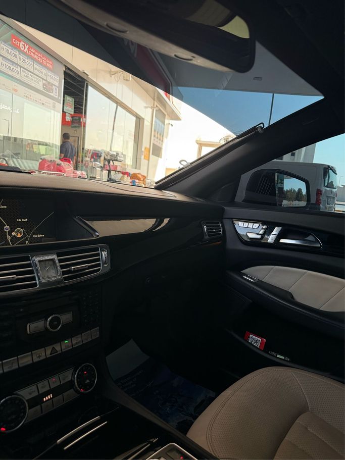 Used Mercedes-Benz CLS AMG 63 AMG II (W218), 5.5 l, 2012 in Ajman, Black color. GCC Specs | AUTO.AE