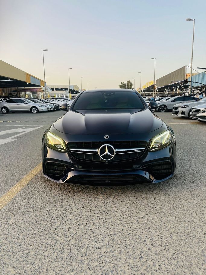 Подержанный Mercedes-Benz E-Class AMG 63 AMG S V (W213), 4.0 л, 2018 в Аджмане от AL FAYHA CARS Синий цвет. Европейская | AUTO.AE | Объявление #253792