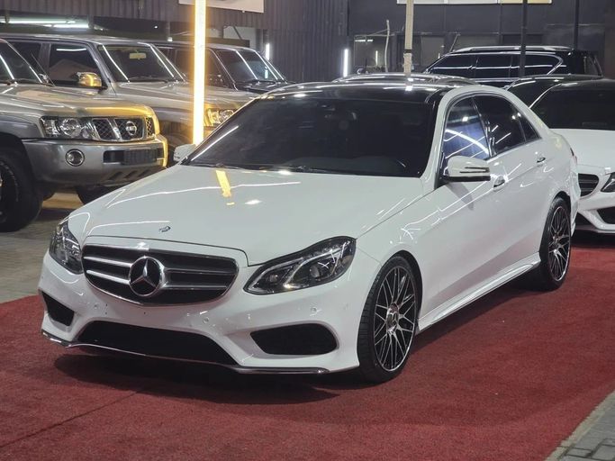 Used Mercedes-Benz E-Class 300 IV (W212, S212, C207) Facelift, 3.5 l, 2014 in Ajman by Abu Rashid Cars , White color. GCC Specs | AUTO.AE