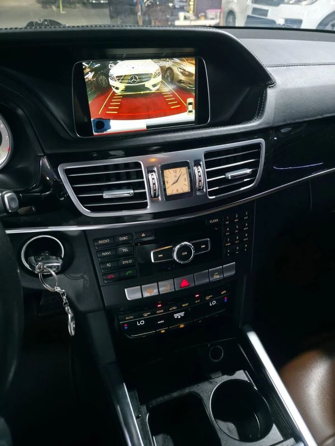 Used Mercedes-Benz E-Class 300 IV (W212, S212, C207) Facelift, 3.5 l, 2014 in Ajman by Abu Rashid Cars , White color. GCC Specs | AUTO.AE