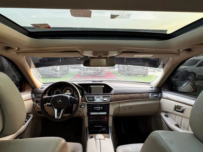 Used Mercedes-Benz E-Class 300 IV (W212, S212, C207) Facelift, 3.5 l, 2014 in Ajman by Abu Rashid Cars , White color. GCC Specs | AUTO.AE