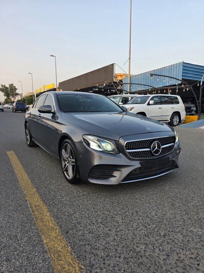 Подержанный Mercedes-Benz E-Class 300 V (W213, S213, C238), 2.0 л, 2019 в Аджмане от AL FAYHA CARS Серый цвет. Корейская | AUTO.AE | Объявление #262480