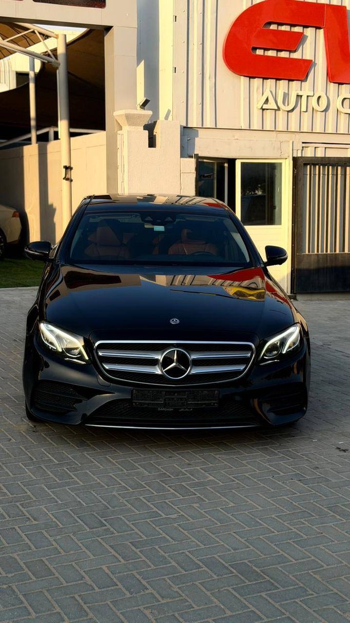 مستعملة Mercedes-Benz E-Class 350 V (W213، S213، C238), 2.0 l, 2019 في في عجمان من AL FAYHA CARS، اللون أسود. مواصفات الخليج | AUTO.AE | إعلان #264351