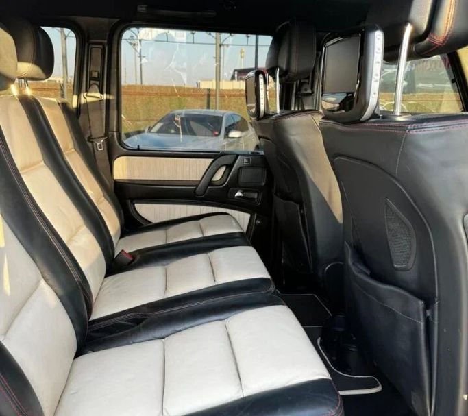 Подержанный Mercedes-Benz G-Class 550 II (W463) Рестайлинг 4, 4.0 л, 2015 в Аджмане от Abu Rashid Cars  Белый цвет. GCC | AUTO.AE