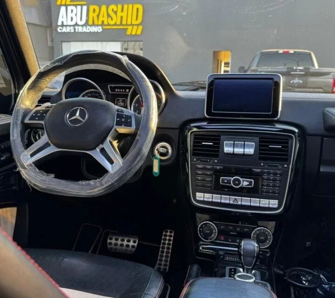 Подержанный Mercedes-Benz G-Class 550 II (W463) Рестайлинг 4, 4.0 л, 2015 в Аджмане от Abu Rashid Cars  Белый цвет. GCC | AUTO.AE