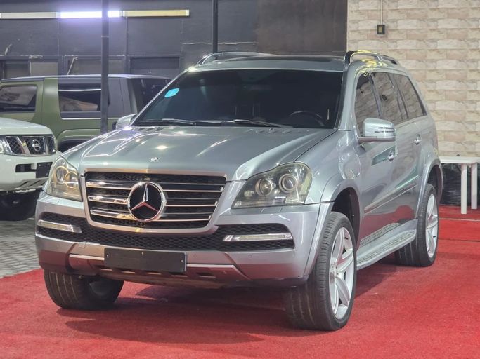 Used Mercedes-Benz GL-Class 500 II (X166), 4.7 l, 2012 in Ajman by Abu Rashid Cars , Grey color. Other | AUTO.AE