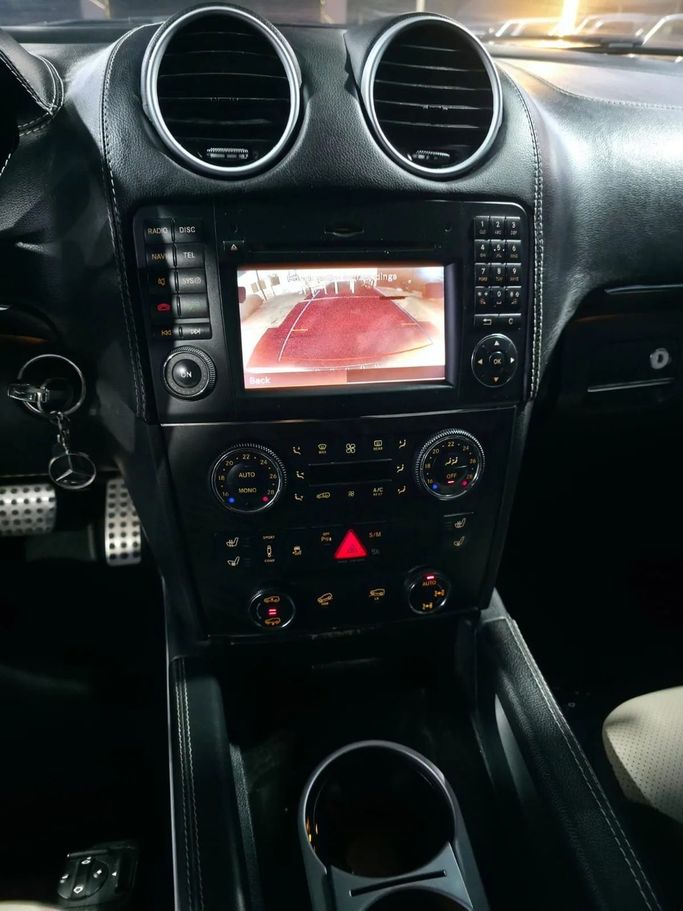 Used Mercedes-Benz GL-Class 500 II (X166), 4.7 l, 2012 in Ajman by Abu Rashid Cars , Grey color. Other | AUTO.AE