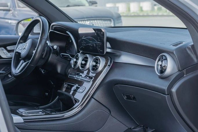 Used Mercedes-Benz GLC 300 I (X253) Facelift, 2.0 l, 2020 in Ajman by AMG Cars, Silver color. American Specs | AUTO.AE