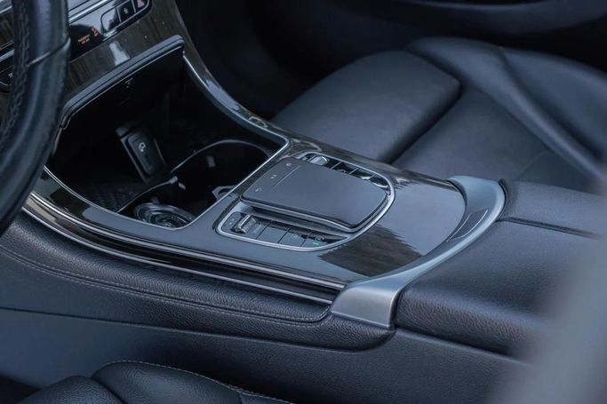 Used Mercedes-Benz GLC 300 I (X253) Facelift, 2.0 l, 2020 in Ajman by AMG Cars, Silver color. American Specs | AUTO.AE