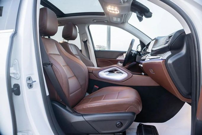 Used Mercedes-Benz GLE 450 II (V167) Facelift, 3.0 l, 2024 in Ajman by AMG Cars, White color. American Specs | AUTO.AE