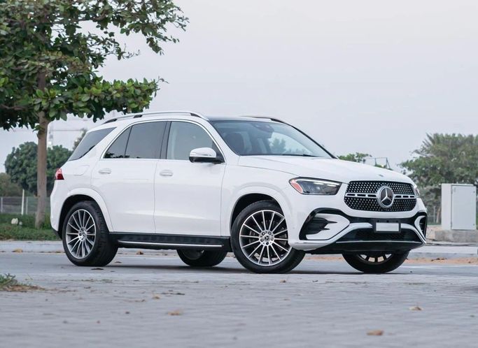 Used Mercedes-Benz GLE 450 II (V167) Facelift, 3.0 l, 2024 in Ajman by AMG Cars, White color. American Specs | AUTO.AE