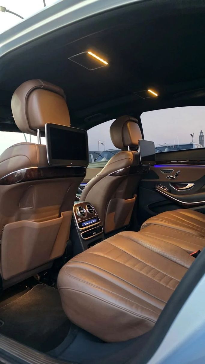 Used Mercedes-Benz S-Class 450 VI (W222, C217) Facelift, 3.0 l, 2018 in Ajman by Abu Rashid Cars , Silver color. GCC Specs | AUTO.AE