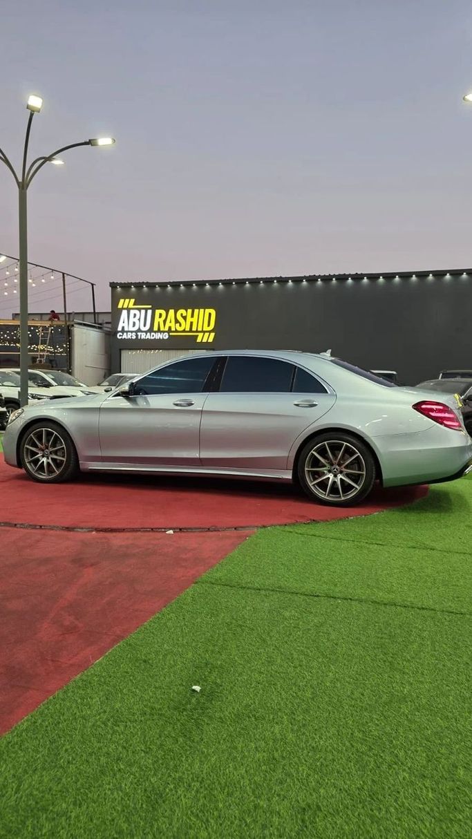 Used Mercedes-Benz S-Class 450 VI (W222, C217) Facelift, 3.0 l, 2018 in Ajman by Abu Rashid Cars , Silver color. GCC Specs | AUTO.AE