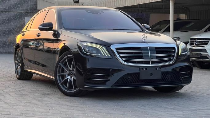 Used Mercedes-Benz S-Class 560 Long VI (W222, C217) Facelift, 4.0 l, 2019 in Ajman by KATRJI MOTORS - قاطرجي موتورز, Black color. Japanese Specs | AUTO.AE | Listing #270435